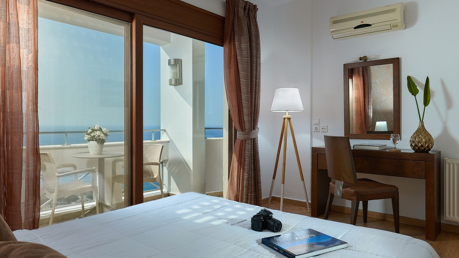 rooms-okeanides-luxury-villas