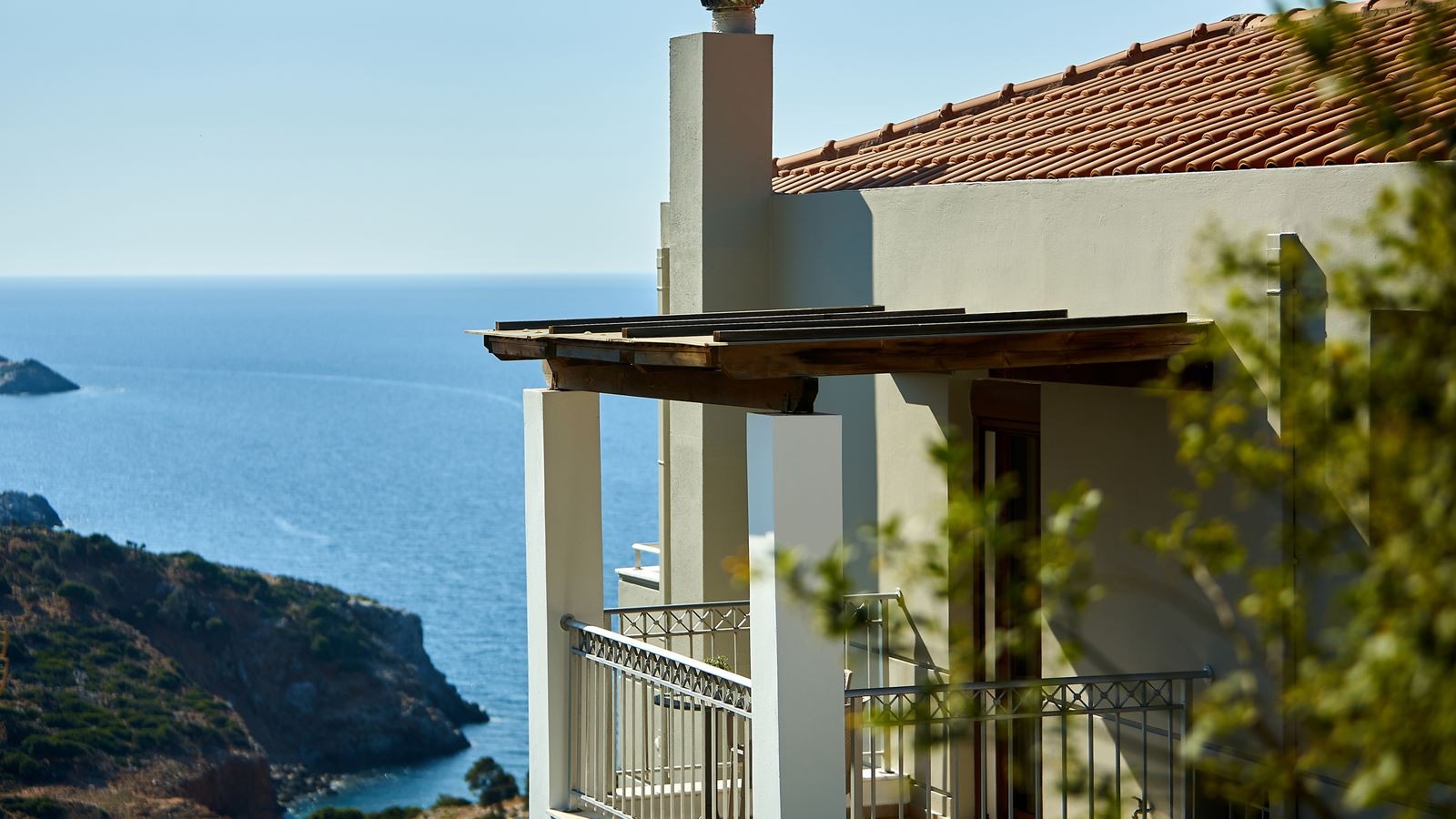 rooms-okeanides-luxury-villas