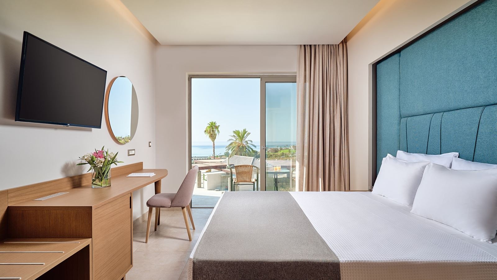 rooms-junior-suite-sea-view