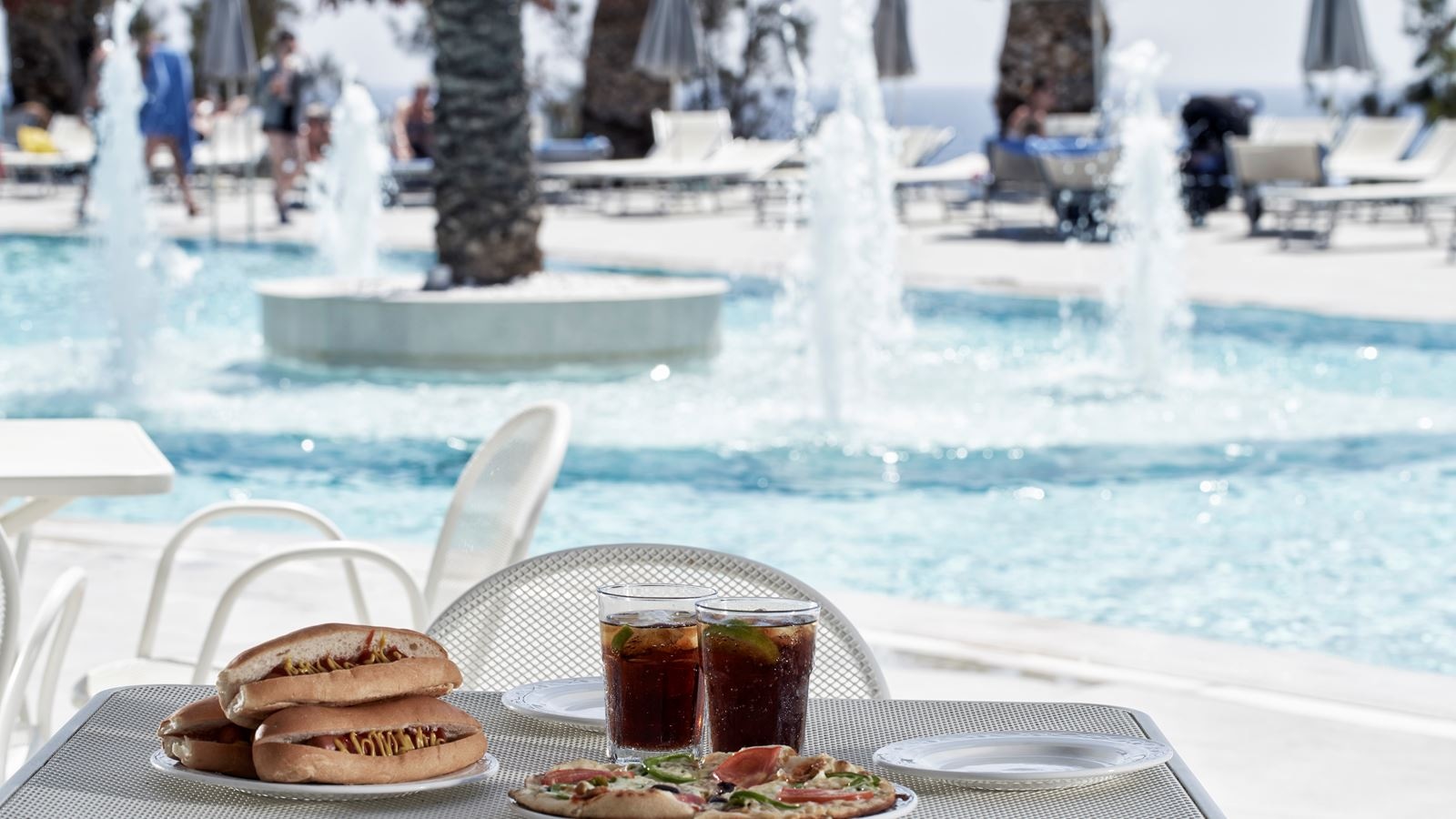 restaurants-venus-pool-restaurant