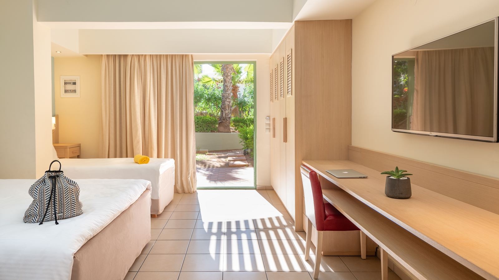 rooms-superior-family