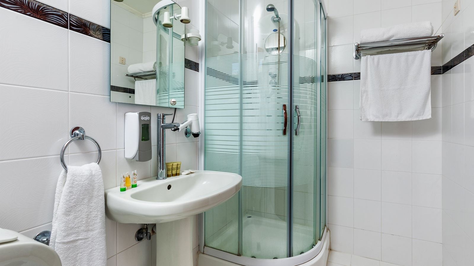 rooms-double-room-economy