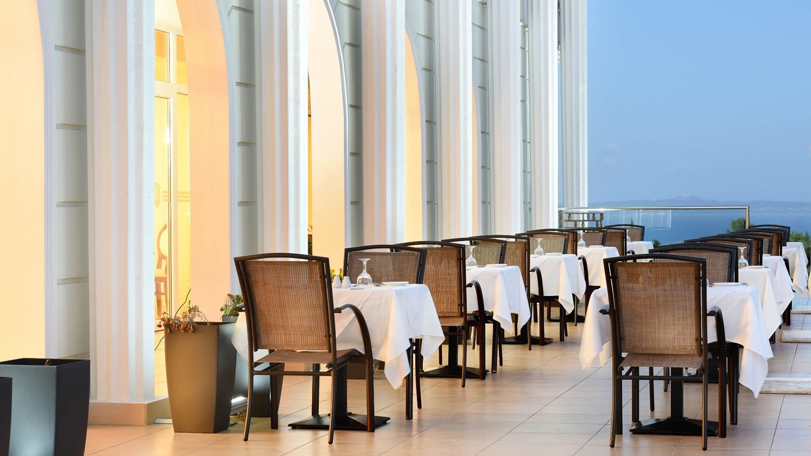 restaurants-main-restaurant