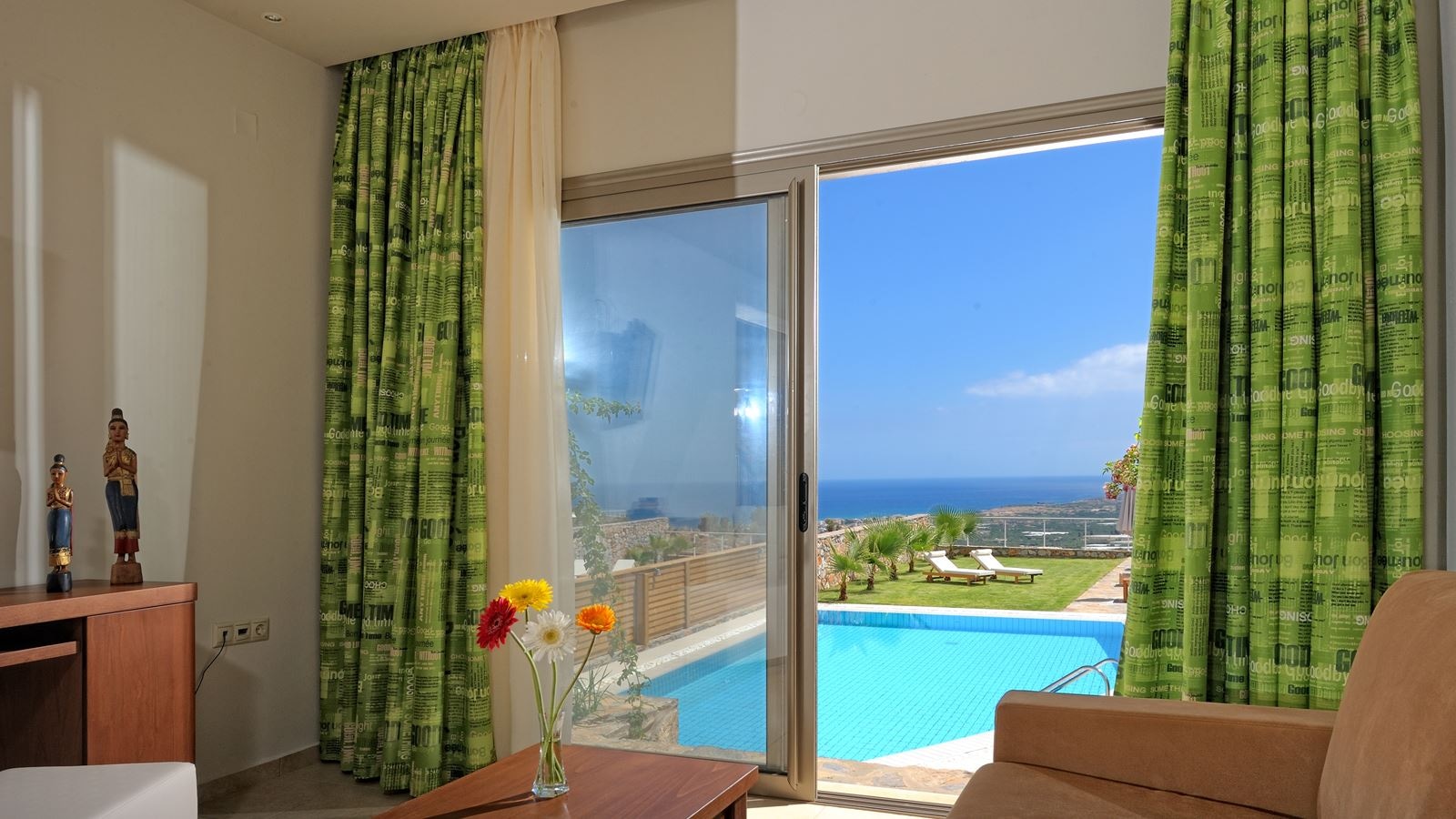 rooms-ambassador-1-bedroom-villa-private-pool-sea-view