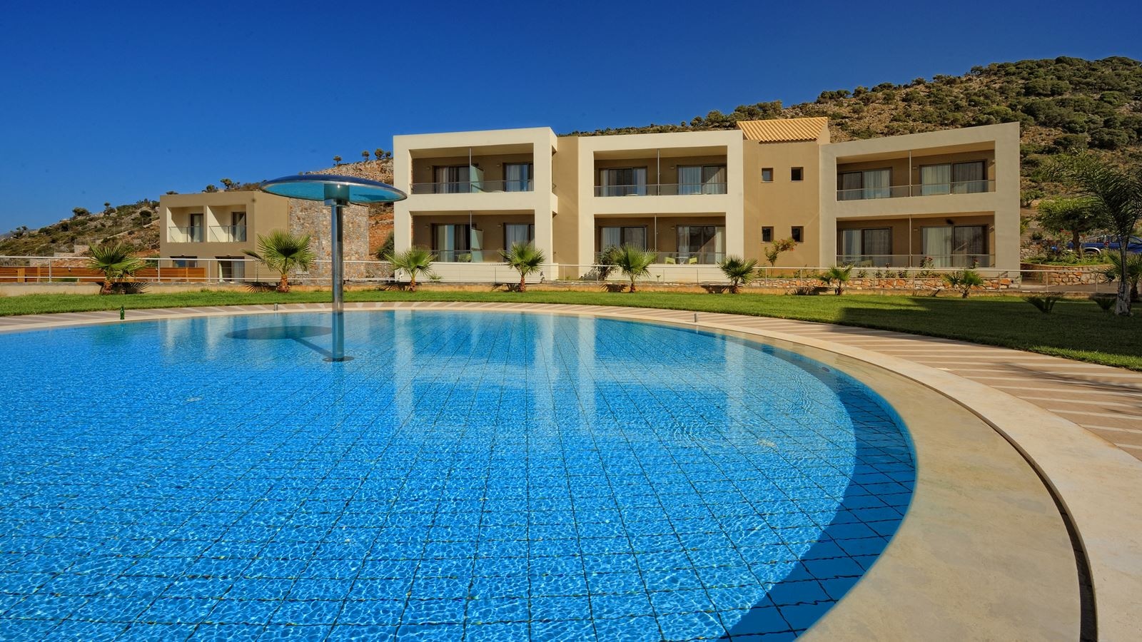 pools-outdoor-childrens-pool