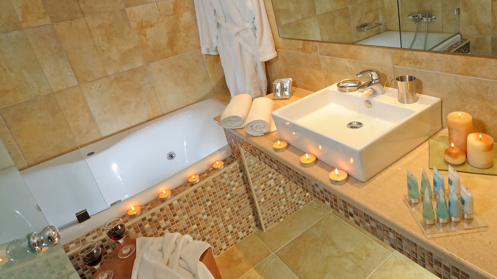 rooms-deluxe-room-sea-view