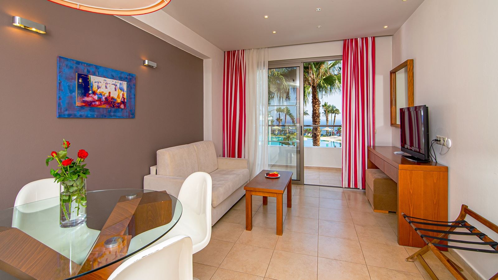 rooms-deluxe-suite-sea-view