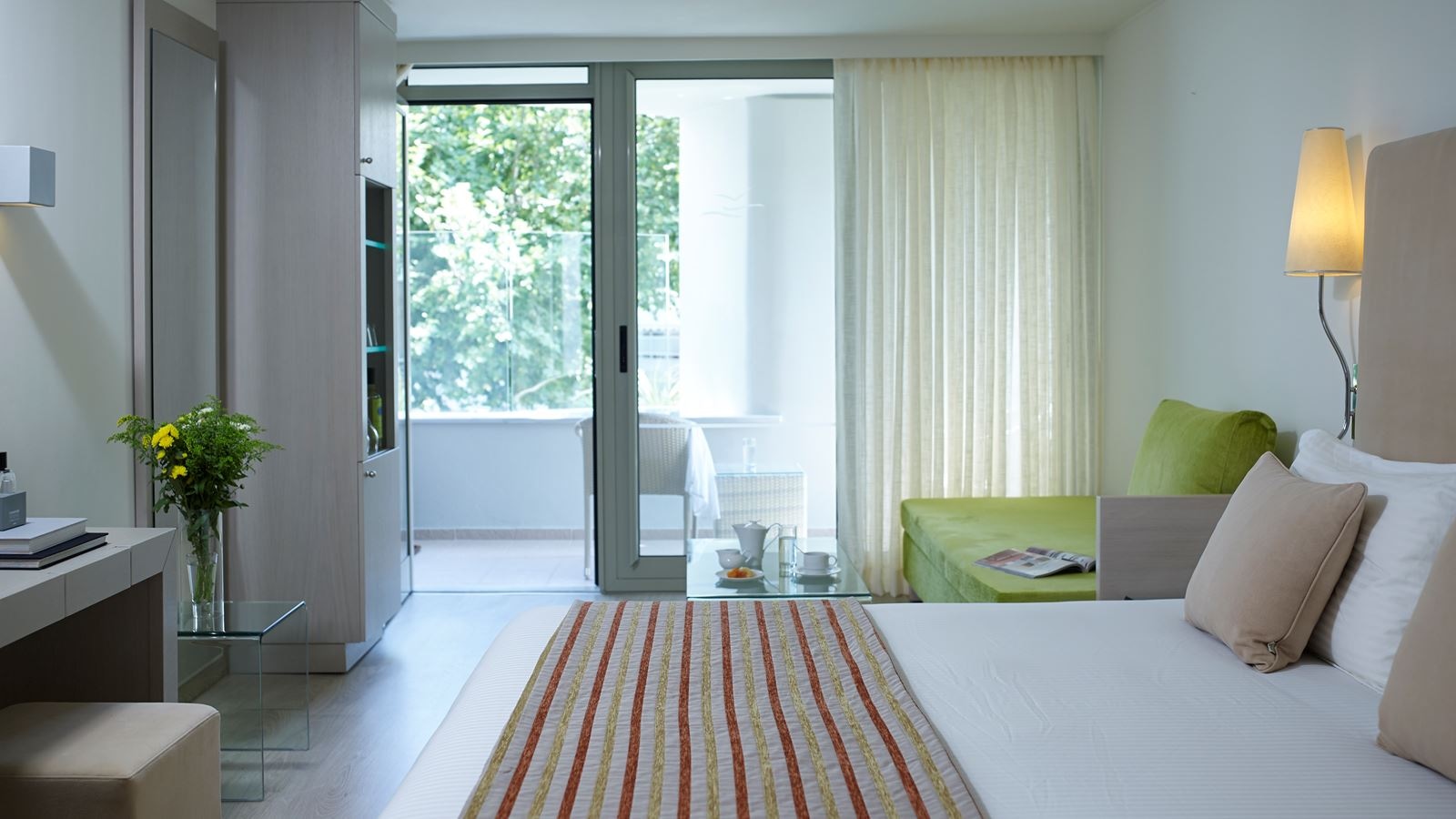 rooms-junior-suite-sea-view