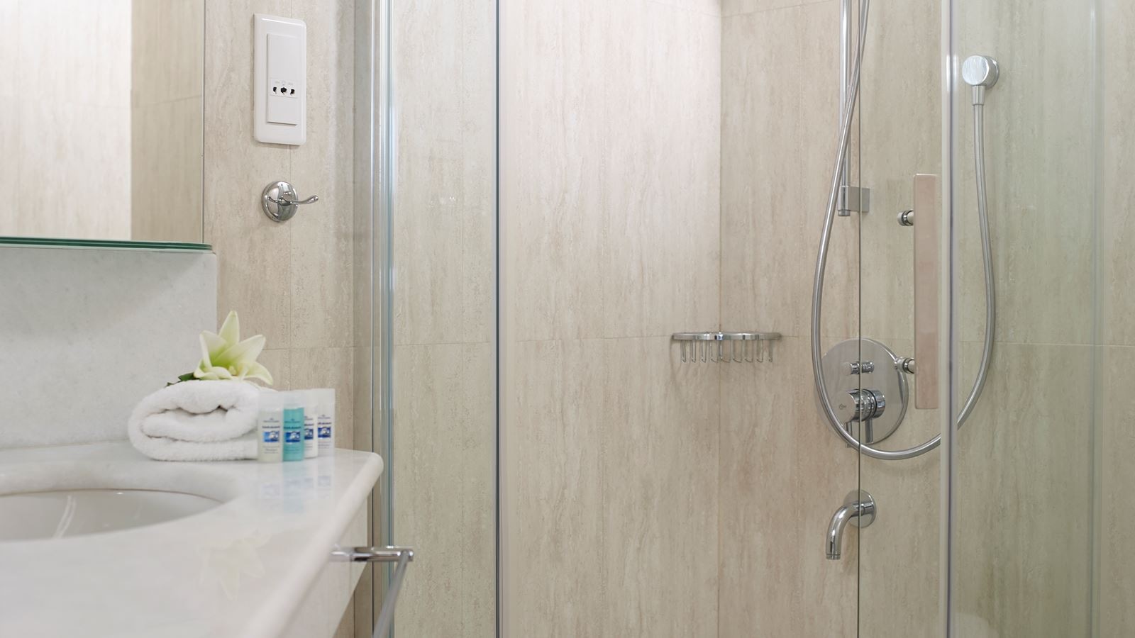 rooms-double-room-sea-view