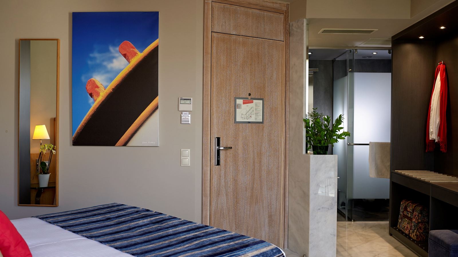 rooms-double-room-city-view