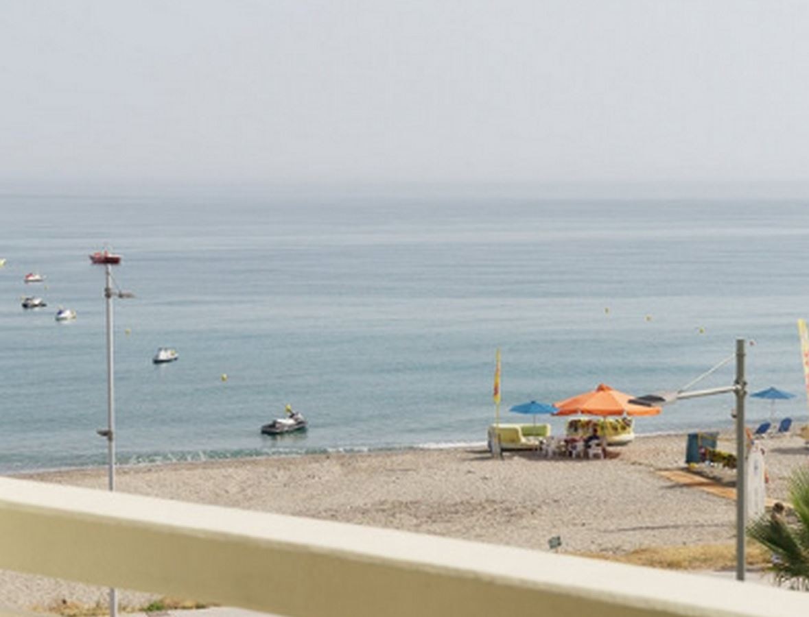 rooms-room-double-sea-view-balcony-or-terrace