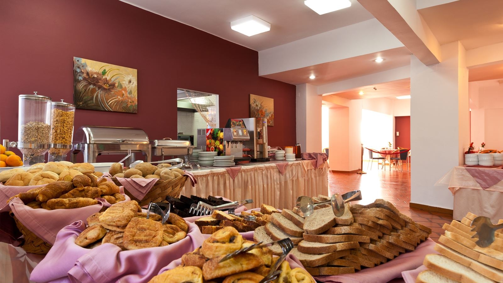 restaurants-main-restaurant