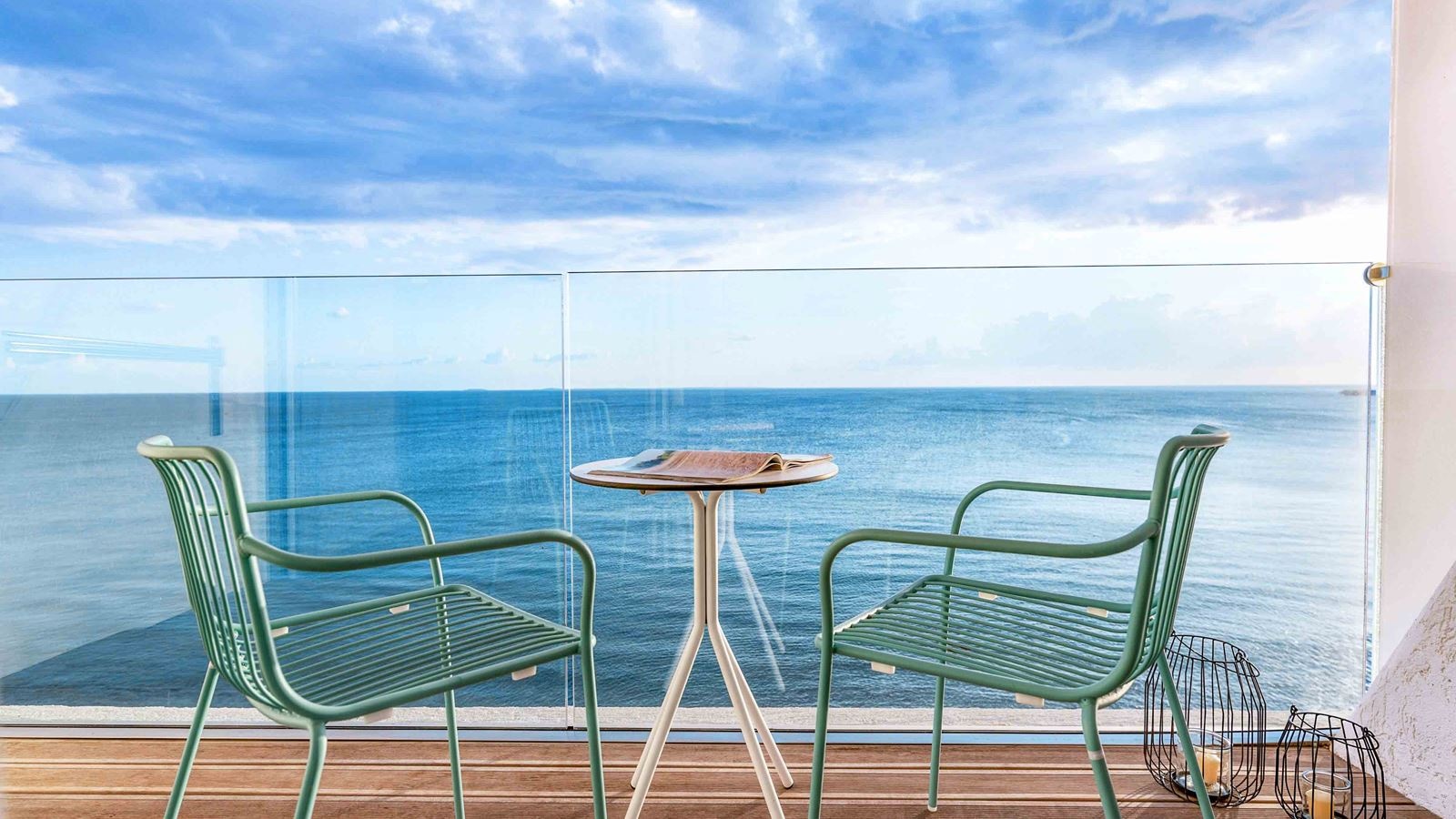 rooms-panoramic-comfort-suite-sea-view