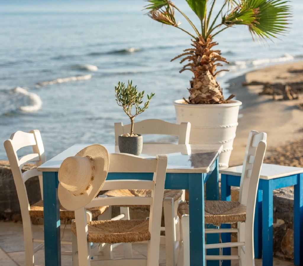 restaurants-ammos-beach-restaurant