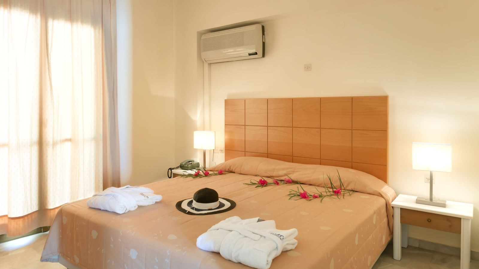 rooms-2-bedroom-apartment-inland-view