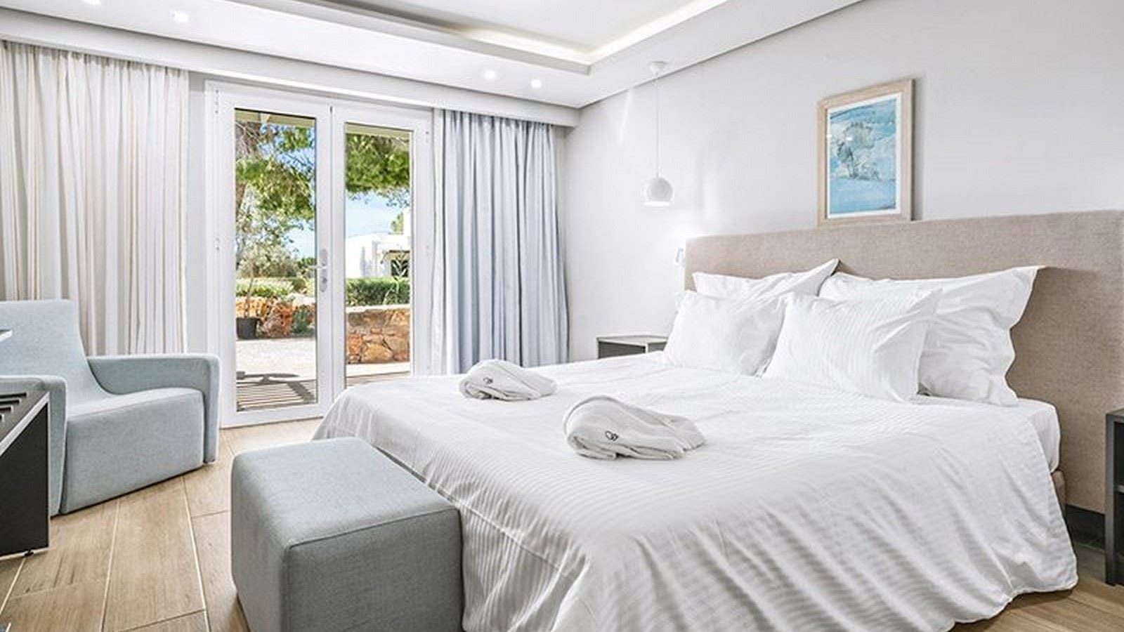 rooms-standard-double-gardenview-balcony-or-terrace