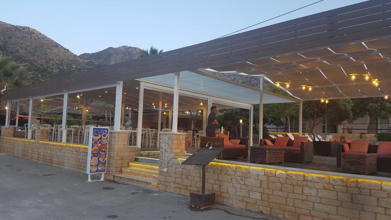 restaurants-niriides-restaurant