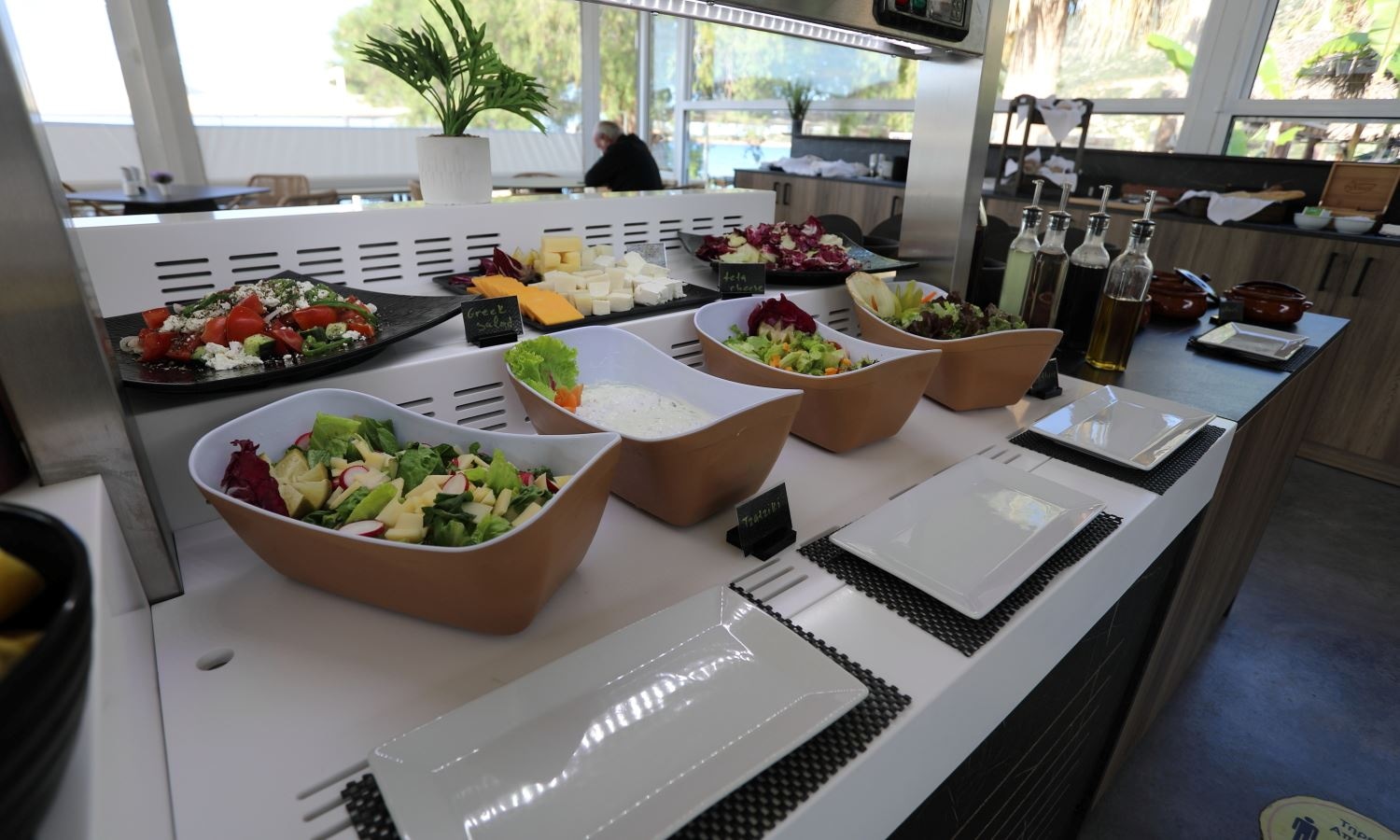 restaurants-niriides-restaurant