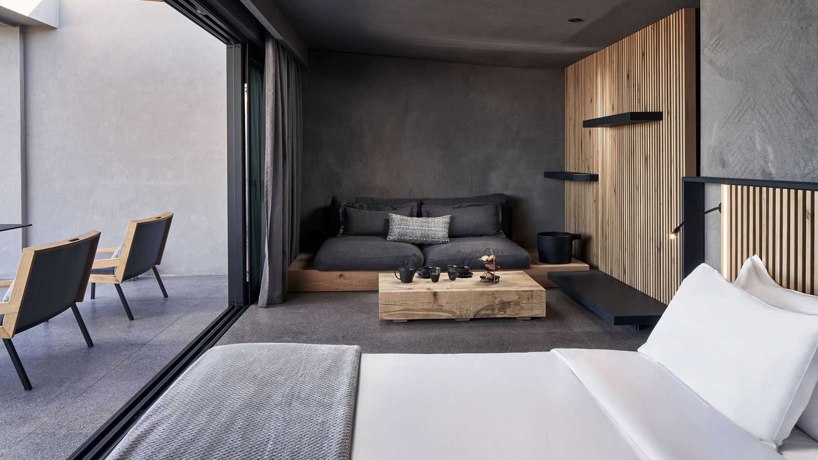 rooms-premier-open-plan-suite-private-pool