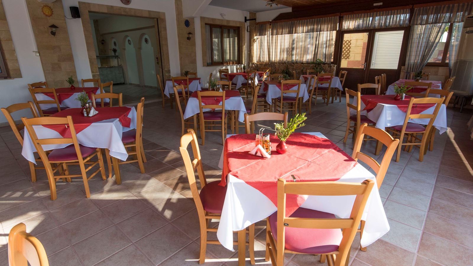 restaurants-main-restaurant