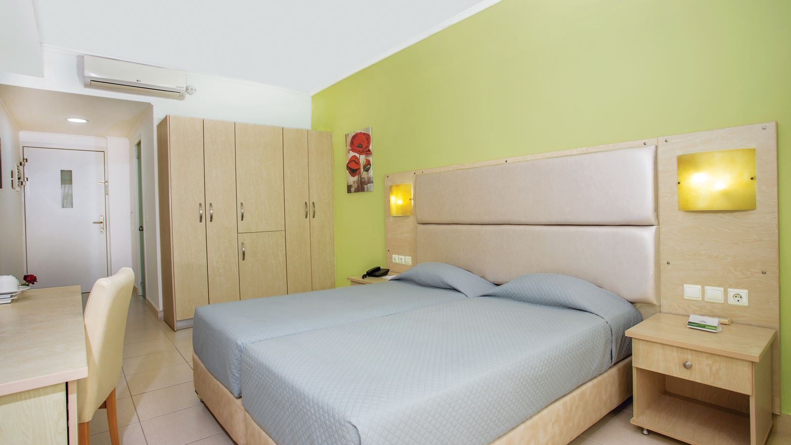 rooms-standard-twin-room-sea-view