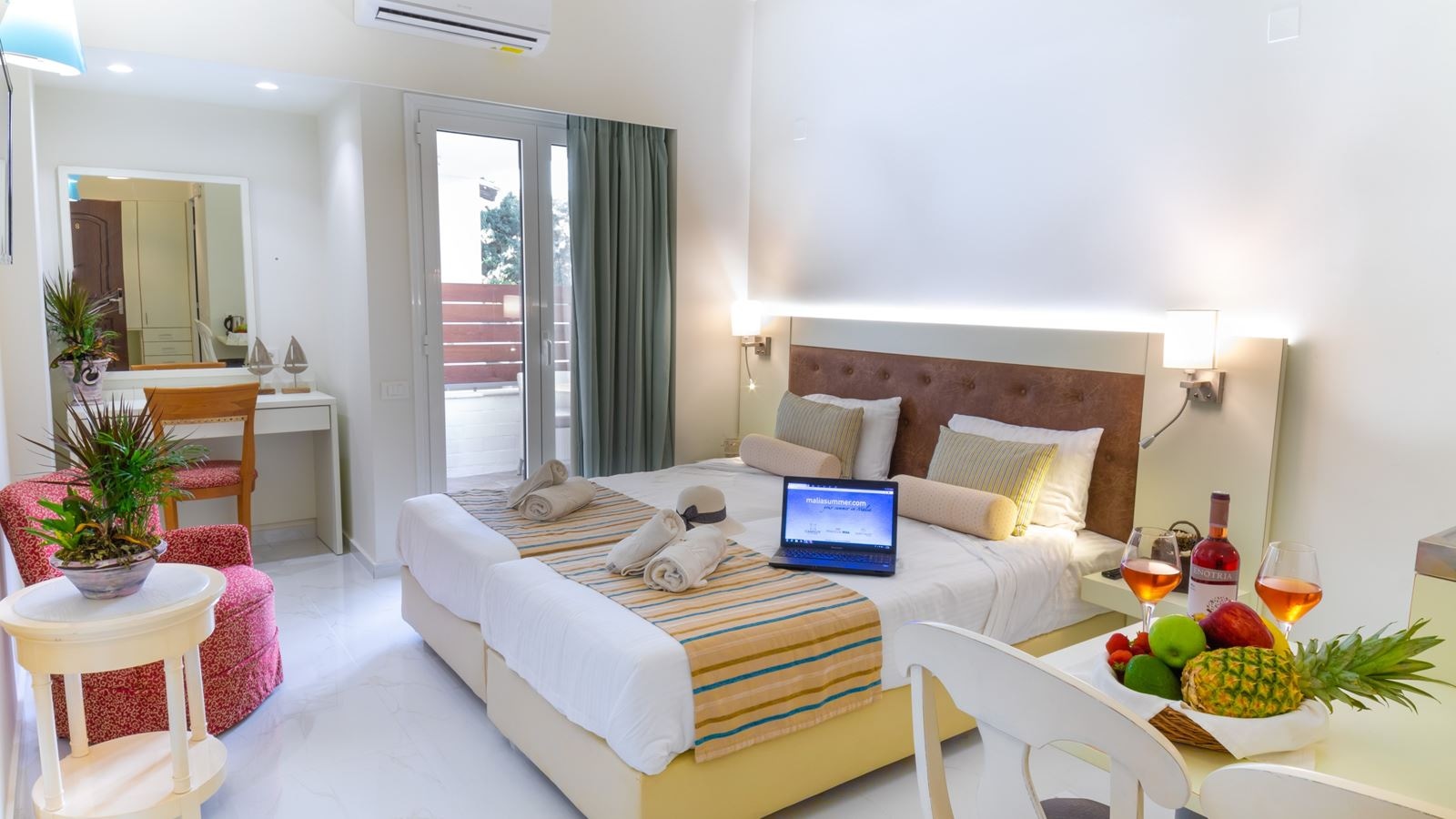 rooms-double-deluxe-studio