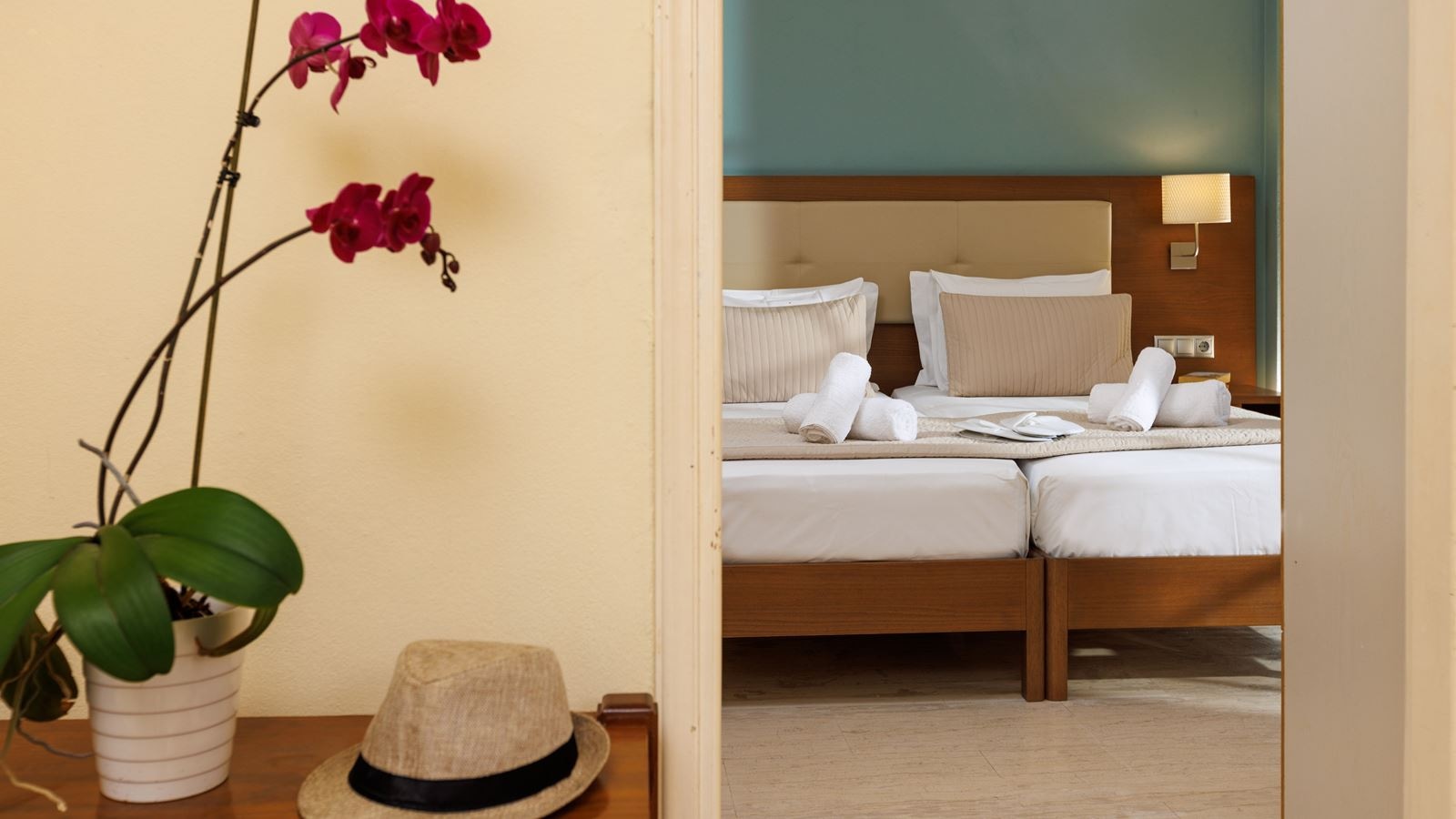 rooms-apartment-4-pax