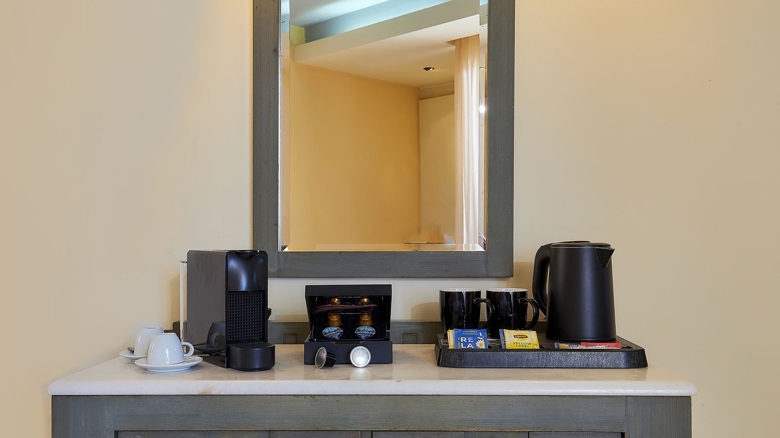 rooms-double-room-garden-view