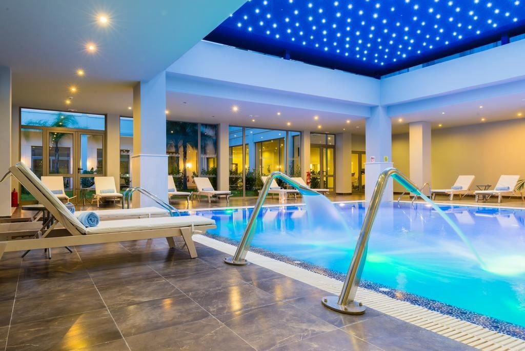 pools-indoor-pool