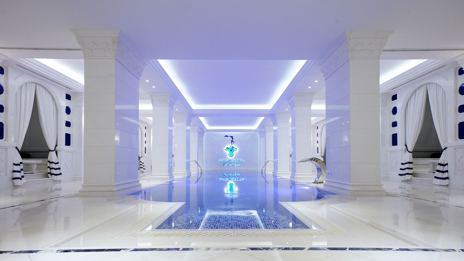 pools-indoor-pool
