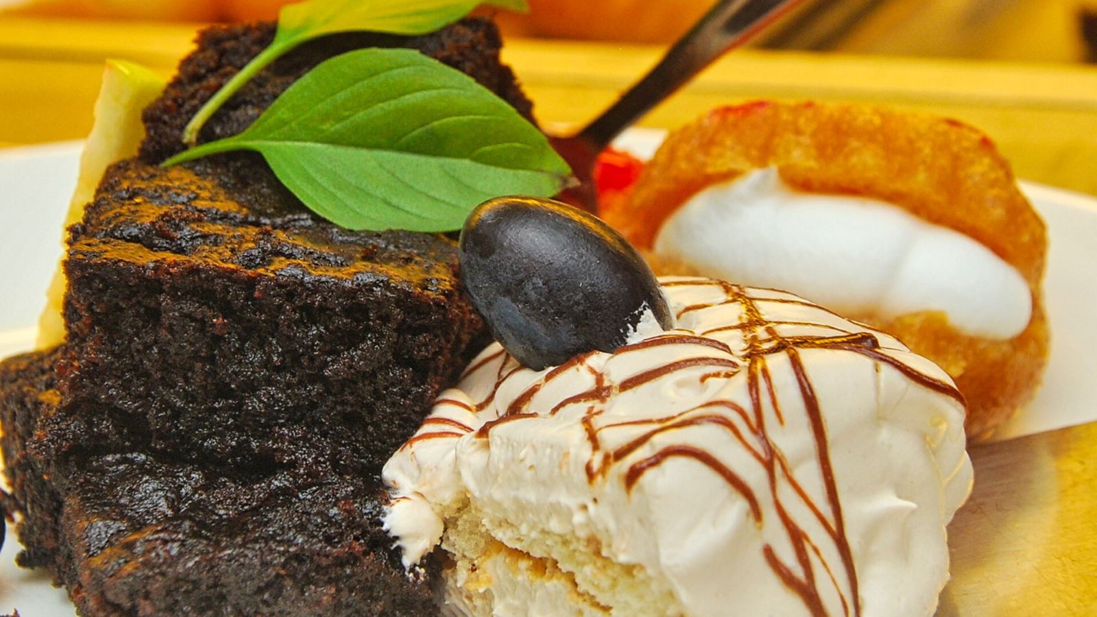 restaurants-restaurants