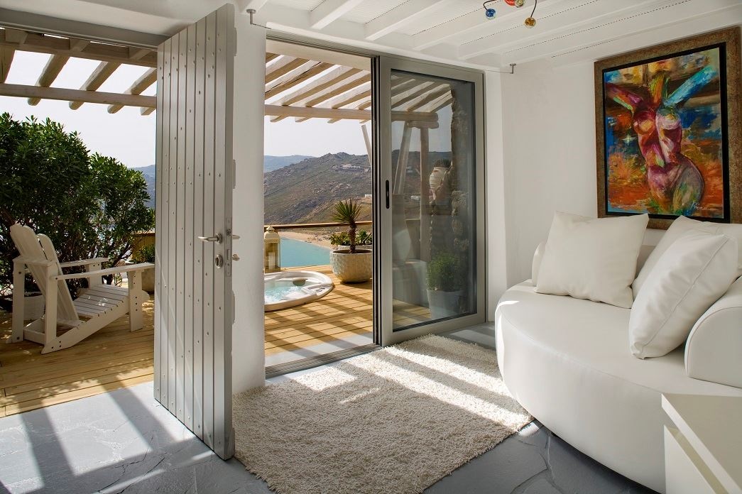 rooms-junior-suite-with-sea-view-and-outdoor-jetted-tub