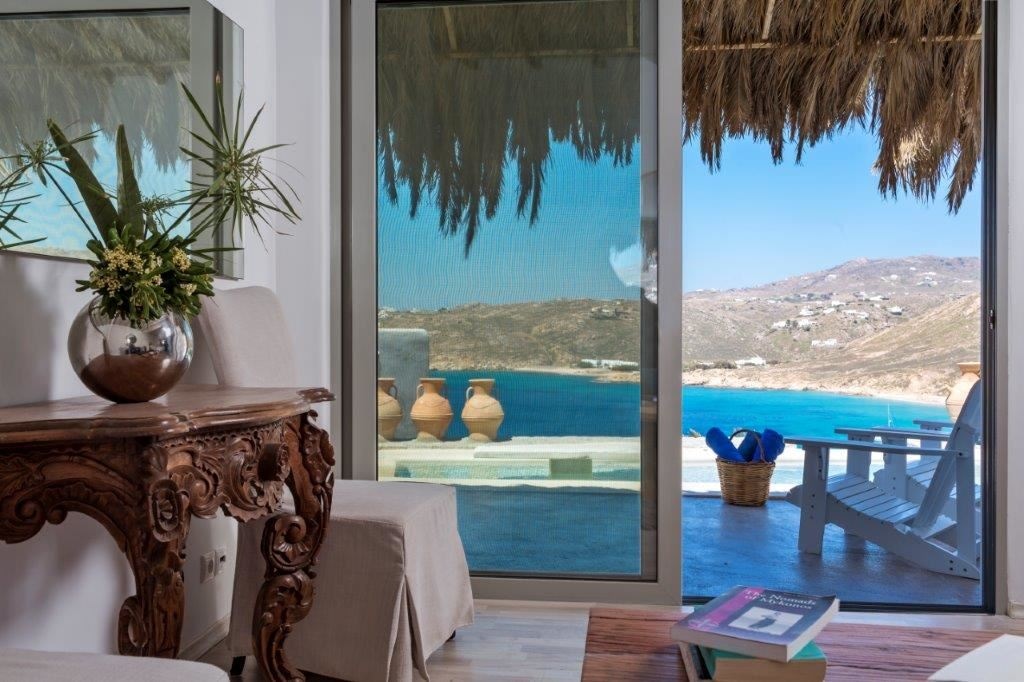 rooms-deluxe-suite-with-private-pool-and-sea-view