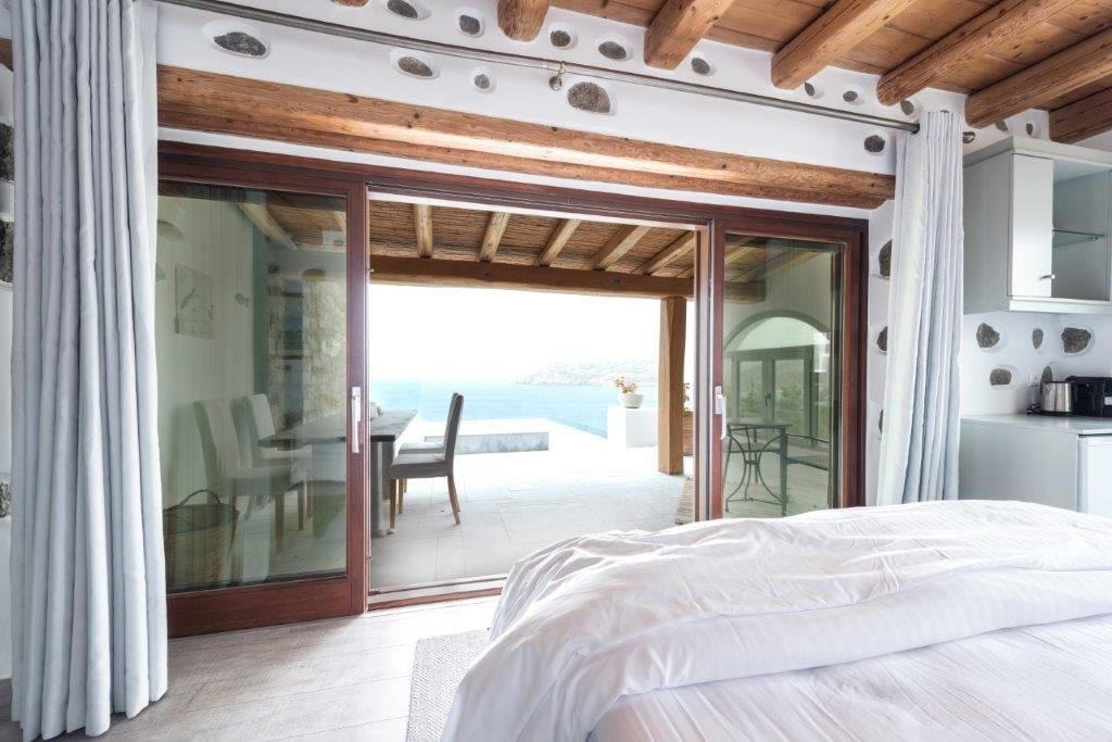 rooms-grand-deluxe-suite-with-private-pool-and-sea-view