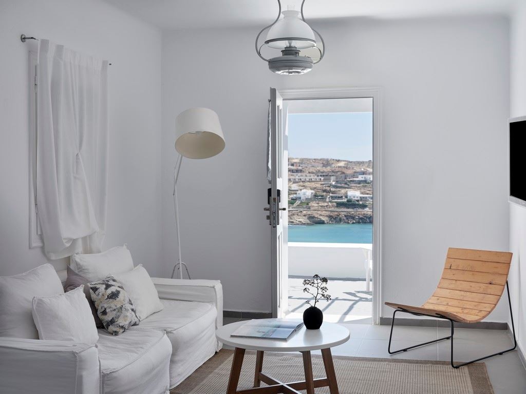 rooms-superior-double-room-with-sea-view