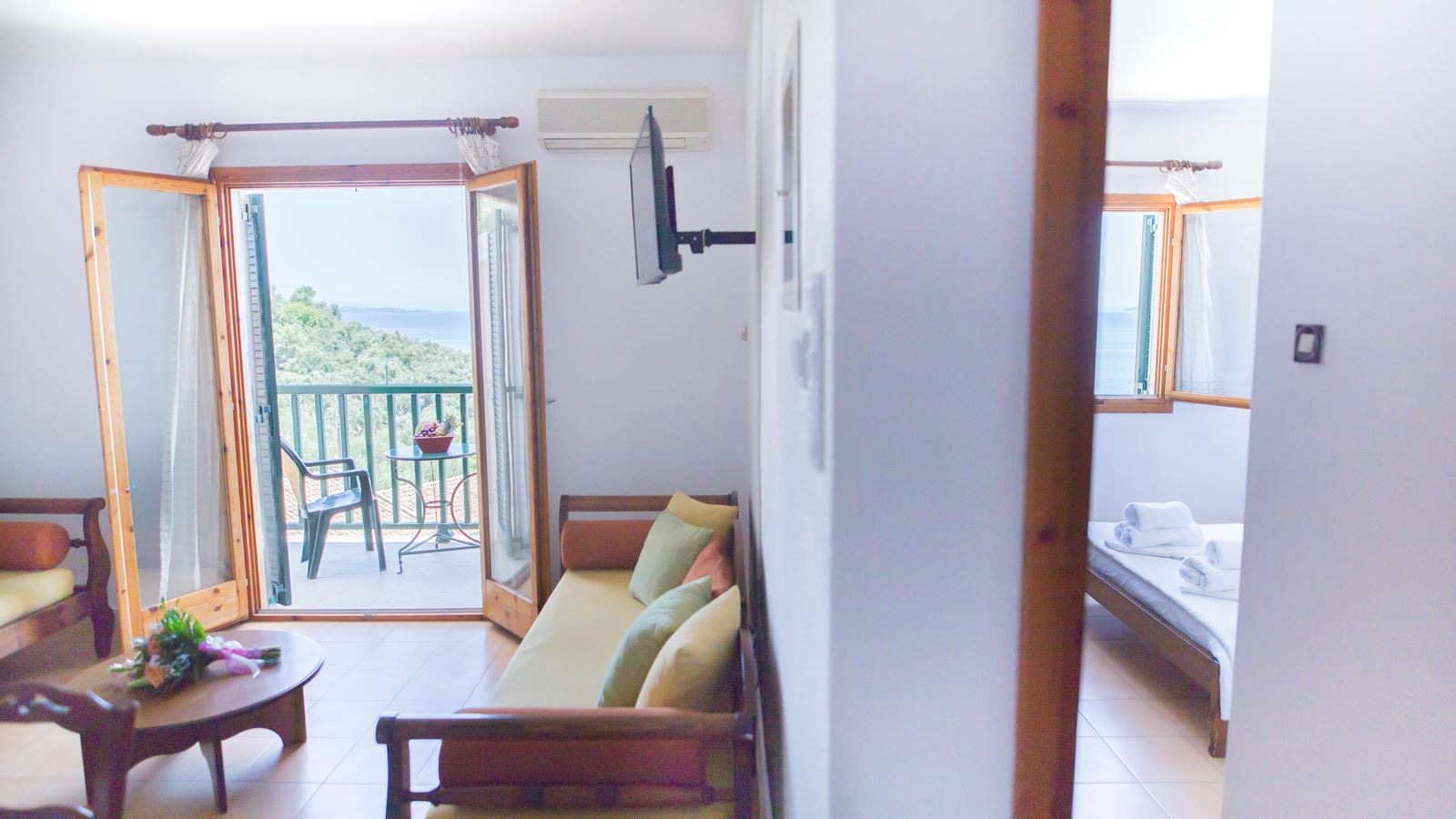rooms-2-bedroom-apartment-sea-view