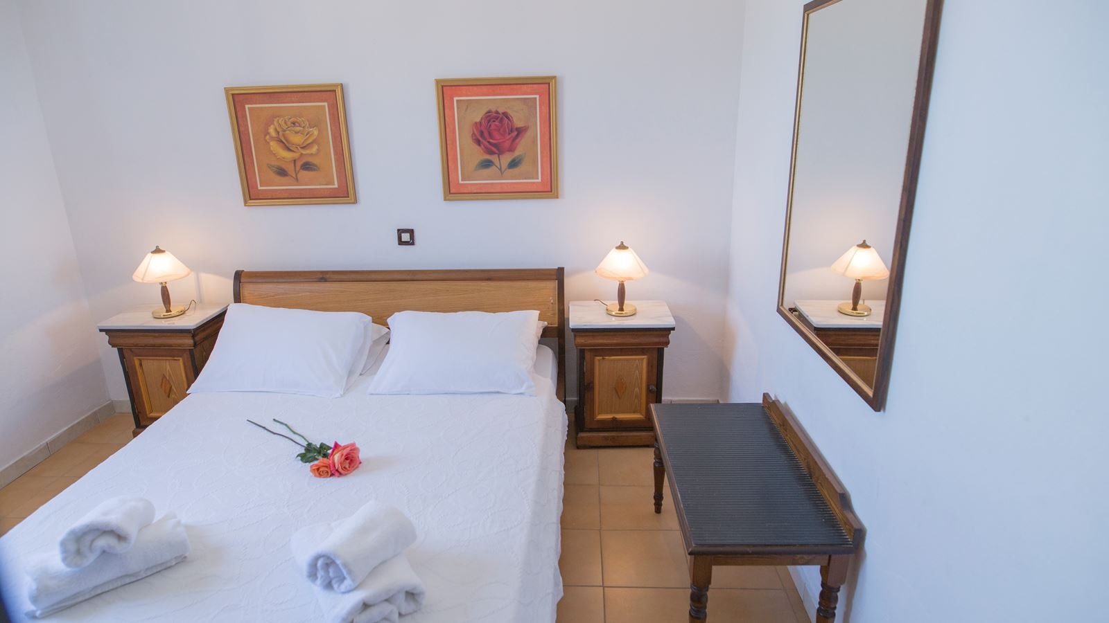 rooms-1-bedroom-apartment-sea-view