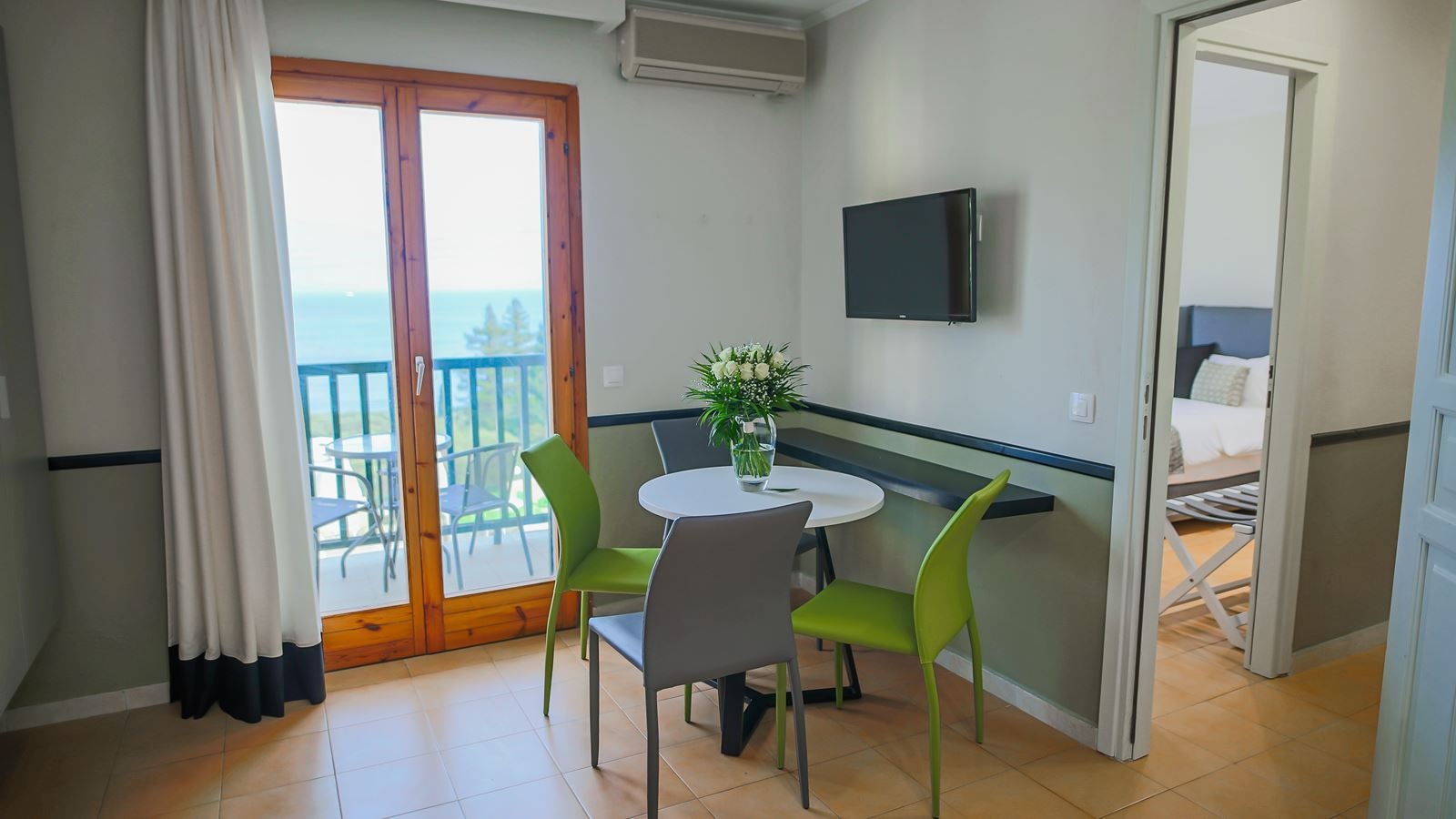 rooms-superior-one-bedroom-sea-view