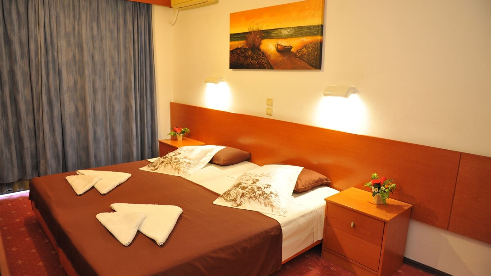 rooms-room-standard-double-balcony-or-terrace