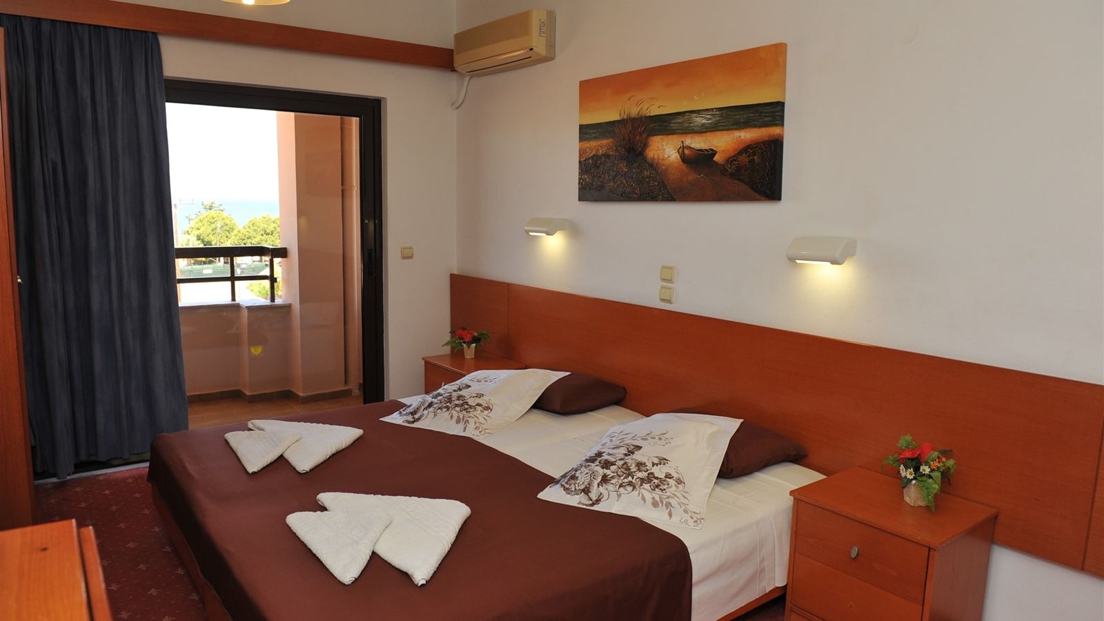 rooms-room-standard-double-balcony-or-terrace