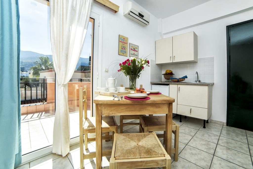 rooms-apartment-4-pax