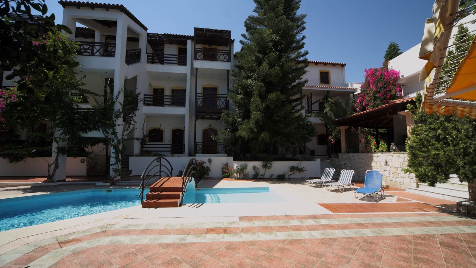 general-main-building