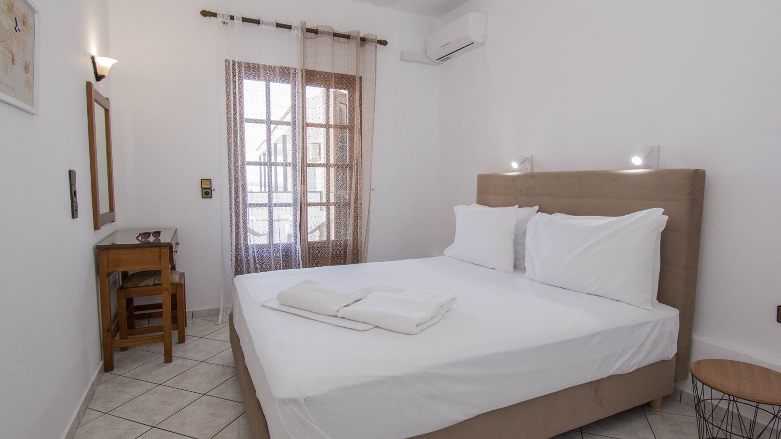 rooms-family-apartment-4-pax