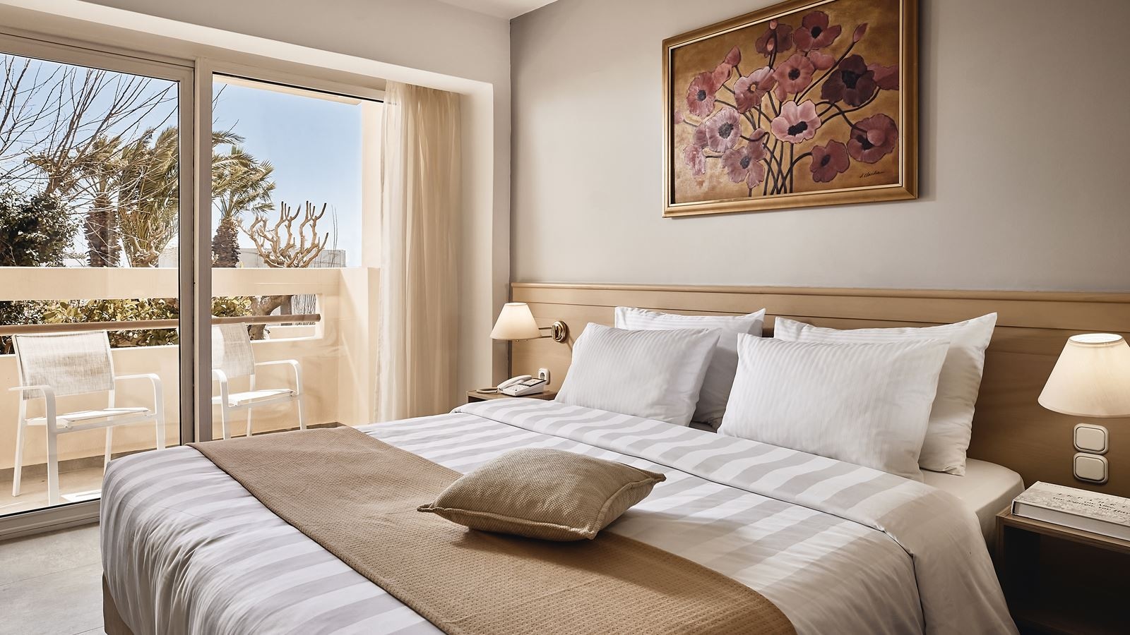 rooms-room-singleuse-gardenview-balcony-or-terrace