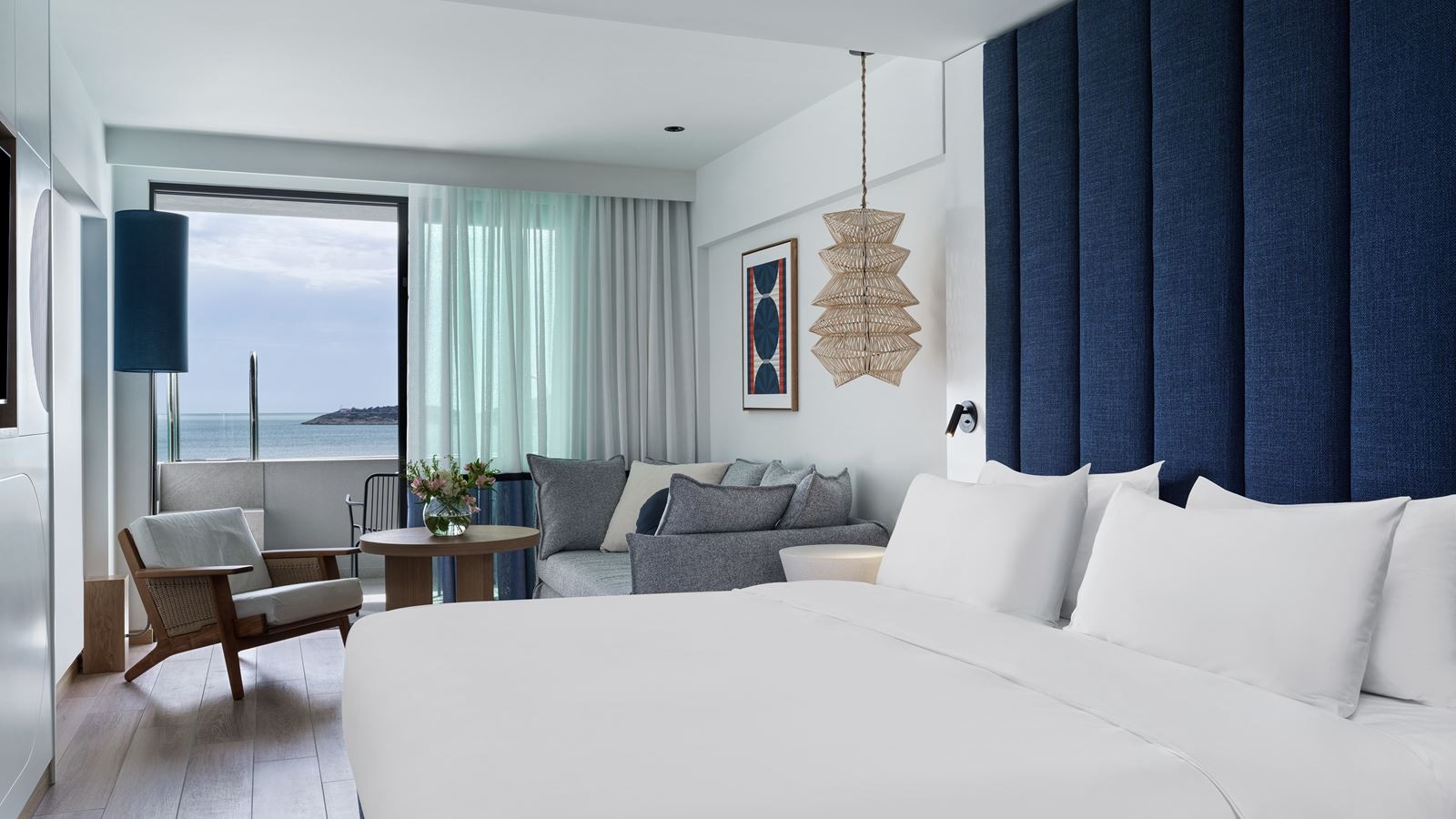 rooms-premium-sea-view-individual-plunge-pool