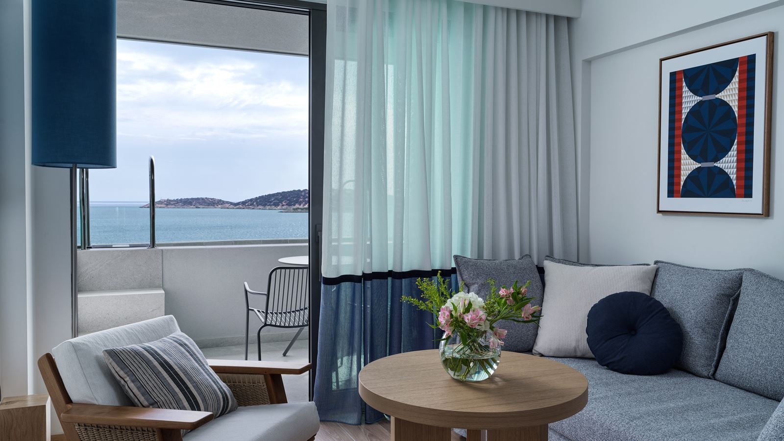 rooms-premium-sea-view-individual-plunge-pool