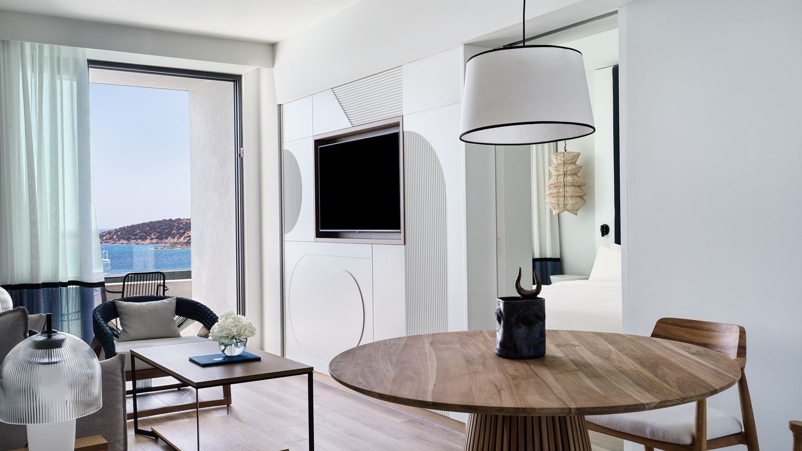 rooms-one-bedroom-suite-seaview-private-plunge-pool