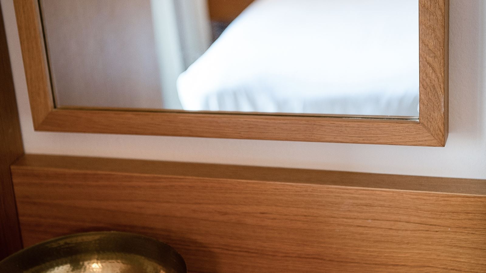 rooms-double-room-pool-or-garden-view