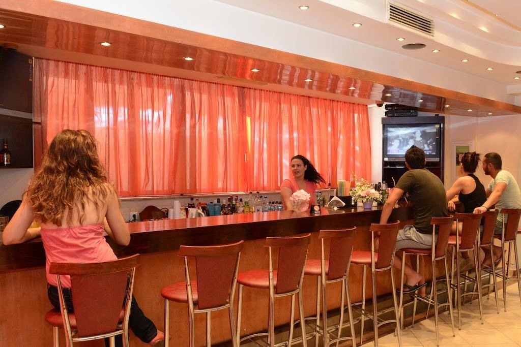 bars-congo-marine-bar