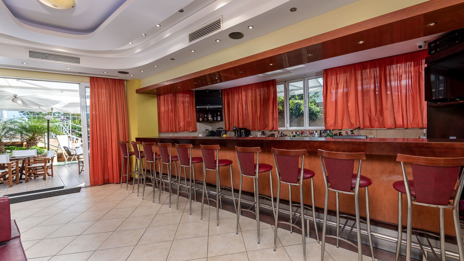 bars-congo-marine-bar